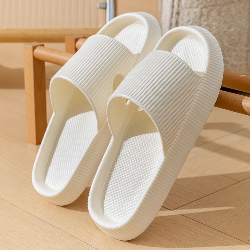 Chaussons recommandés par les orthopédistes(pour soulager l’humidité et les douleurs aux pieds)